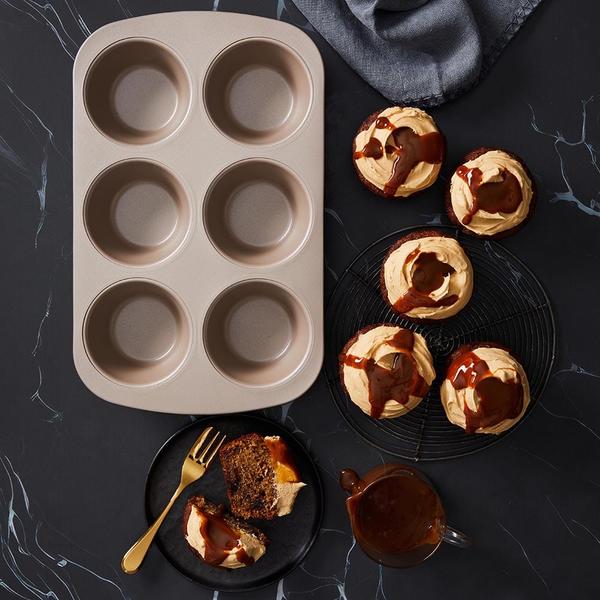 Ceramabake Non-Stick Ceramic 6 cup Texas Muffin Pan